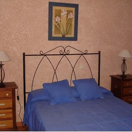 Aparthotel Benal 3*