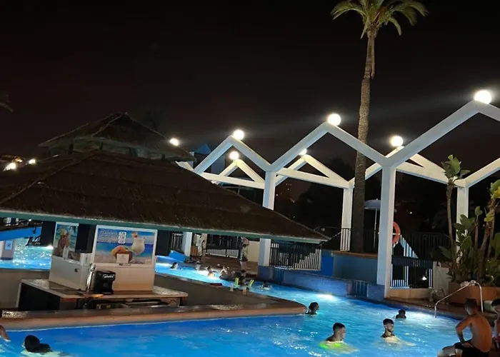 Benal Apartahotel 3*