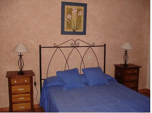 Apartahotel Benal 3*