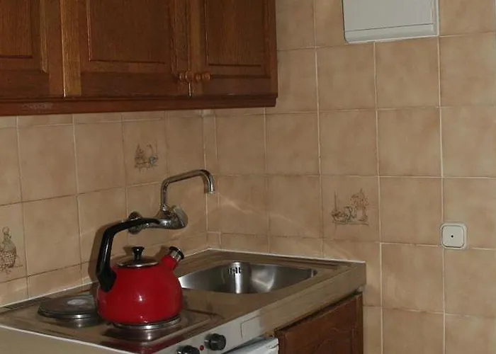 Benal Apartahotel 3*